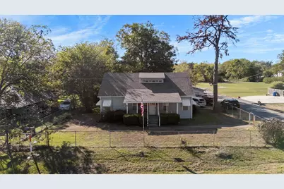702 Patterson Street, Campbell, TX 75422 - Photo 1