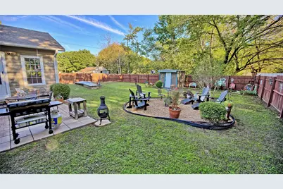 308 E Evans Street, Saint Jo, TX 76265 - Photo 14