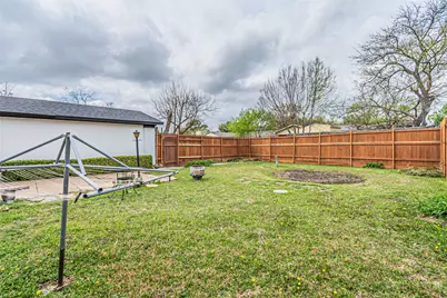 1509 Crockett Street, Garland, TX 75042 - Photo 30