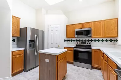 1264 Michael Avenue, Lewisville, TX 75077 - Photo 10
