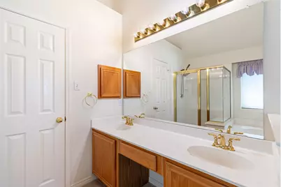 1264 Michael Avenue, Lewisville, TX 75077 - Photo 22
