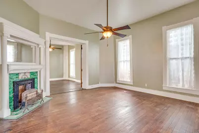 201 N Anglin Street, Cleburne, TX 76031 - Photo 12