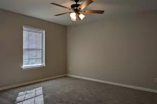 1609 Kittyhawk Dr, Little Elm, TX 75068 - Photo 28