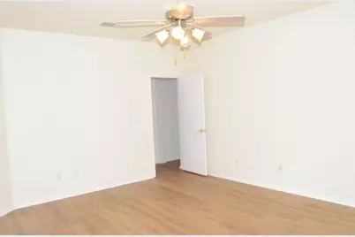 7402 Northpoint Drive, Rowlett, TX 75089 - Photo 10