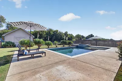 3925 Brookdale Road, Benbrook, TX 76116 - Photo 34