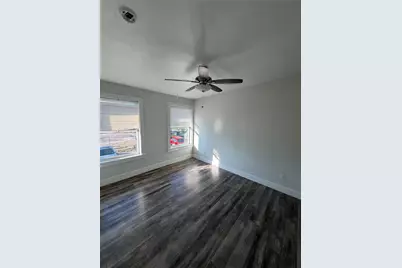1107 S Ewing Avenue #208, Dallas, TX 75216 - Photo 6