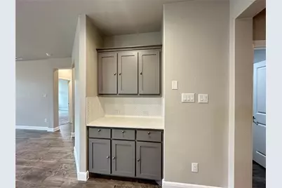 717 Shepperton Way, Fort Worth, TX 76247 - Photo 10