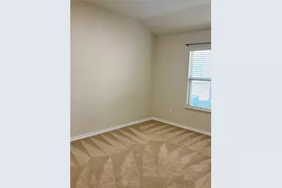 2823 Oak Glen Court, Grand Prairie, TX 75052 - Photo 12