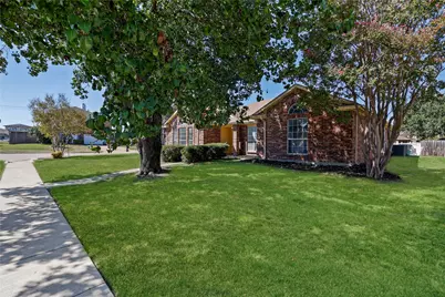 3405 Tulip Lane, Rowlett, TX 75089 - Photo 2