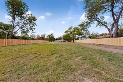 2305 McGuire Street, Haltom City, TX 76117 - Photo 36
