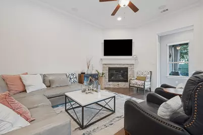 1525 Biltmore Drive, Garland, TX 75040 - Photo 10