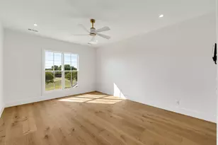 7607 Lavendale Ave, Dallas, TX 75230 - Photo 26