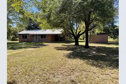 235 Sunset Drive, Fairfield, TX 75840 - Photo 4