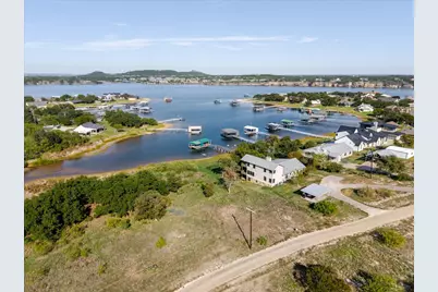 1100 Lake Shore Loop, Possum Kingdom Lake, TX 76449 - Photo 6