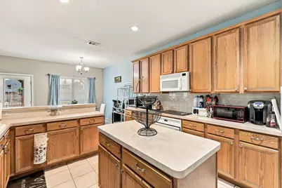 1706 Sunflower Drive, Corinth, TX 76210 - Photo 10