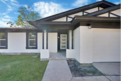 858 Lexington Drive, Lancaster, TX 75134 - Photo 4