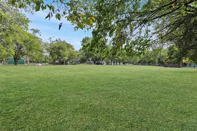 312 Davis St., Farmersville, TX 75442 - Photo 2
