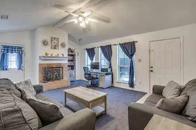 1417 Yorkshire Street, Fort Worth, TX 76134 - Photo 10