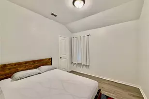 1624 Milledge Rd, Fort Worth, TX 76120 - Photo 16
