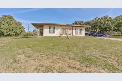 335 Chaparral Road, Bowie, TX 76230 - Photo 2