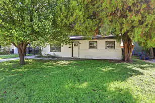 5885 Tracyne Dr, Westworth Village, TX 76114 - Photo 1