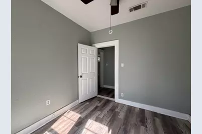 1300 N Oak Avenue, Mineral Wells, TX 76067 - Photo 10