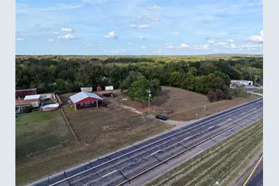 10632 State Highway 31 W, Malakoff, TX 75148 - Photo 2