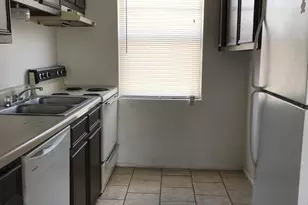 701 Cherry St, Merkel, TX 79536 - Photo 2