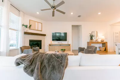 1113 Canuela Way, Justin, TX 76247 - Photo 10
