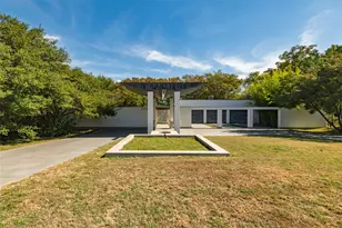 14888 Lake Forest Dr, Addison, TX 75254 - Photo 1