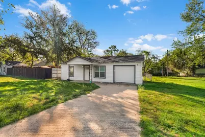 5109 Calloway Street, Sansom Park, TX 76114 - Photo 2