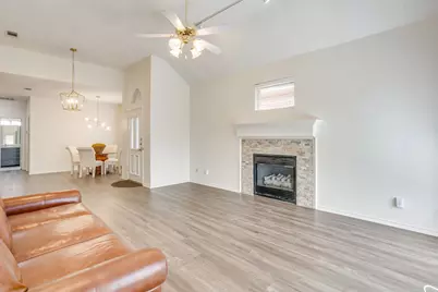 1813 W Wall Street, Grapevine, TX 76051 - Photo 8