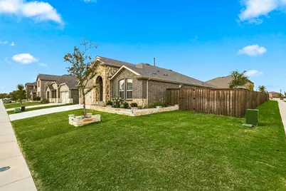 6101 Bebington Drive, Celina, TX 76227 - Photo 2