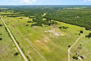 393 Franklin Rd, Saint Jo, TX 76265 - Photo 1