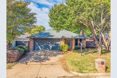 713 Baldridge Road, Burleson, TX 76028 - Photo 2