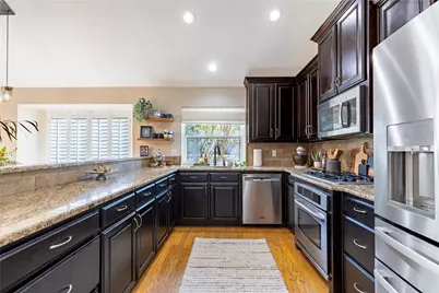 5229 Brettenmeadow Drive, Grapevine, TX 76051 - Photo 10