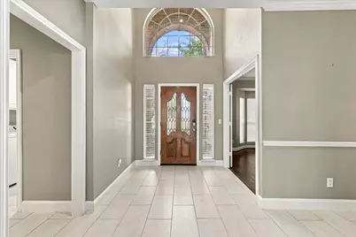 807 Woodside Court, Highland Village, TX 75077 - Photo 2