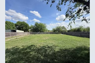 312 Poplar Street, Italy, TX 76651 - Photo 10