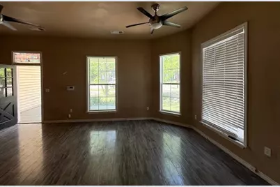 312 Poplar Street, Italy, TX 76651 - Photo 6
