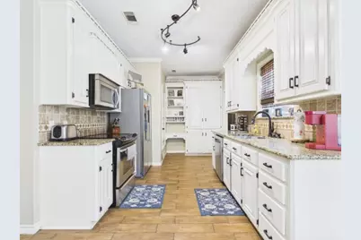 815 Lucas Drive, Athens, TX 75751 - Photo 14