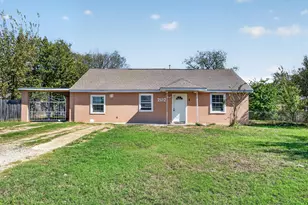 2612 Dinah Dr, Balch Springs, TX 75180 - Photo 1