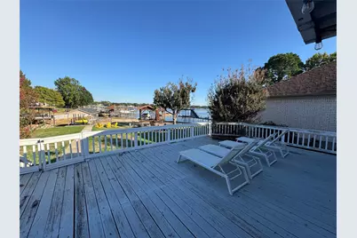 183 Seaside Drive, Gun Barrel City, TX 75156 - Photo 6