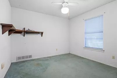 3648 Village Green Drive, Grand Prairie, TX 75052 - Photo 16