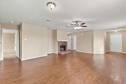 8328 Montecito Drive, Denton, TX 76210 - Photo 12