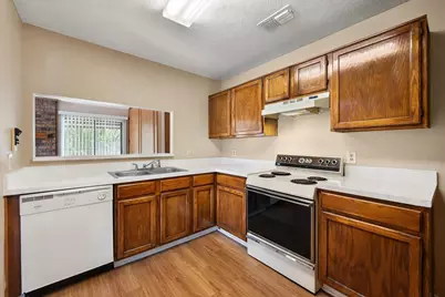 5606 Congressional Drive, Arlington, TX 76018 - Photo 8