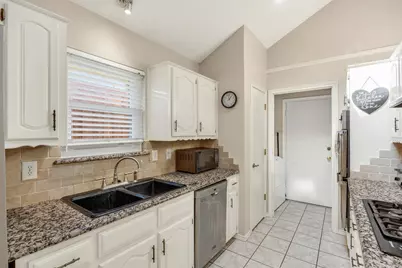 1025 Brownfield Drive, Mesquite, TX 75150 - Photo 16