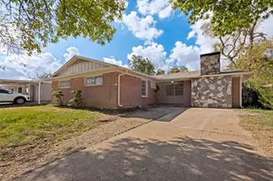 1734 Glen Key St, Grand Prairie, TX 75051 - Photo 1