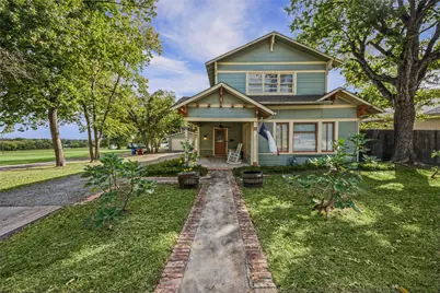 406 Summit Street, Farmersville, TX 75442 - Photo 1