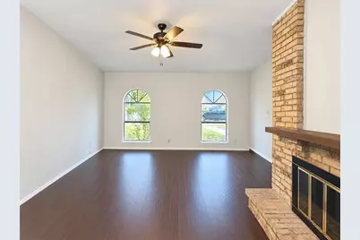 3214 Rose Hill Road, Carrollton, TX 75007 - Photo 6