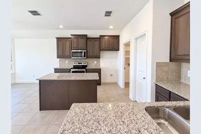 7413 Rose Crest Boulevard, Forest Hill, TX 76140 - Photo 10